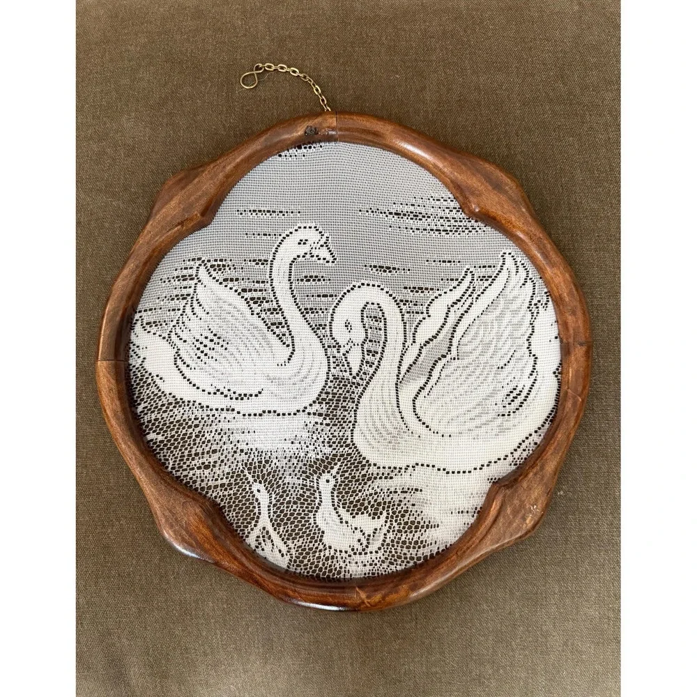 Vintage Swan Lace Wall Hanging - Picture 13 of 17